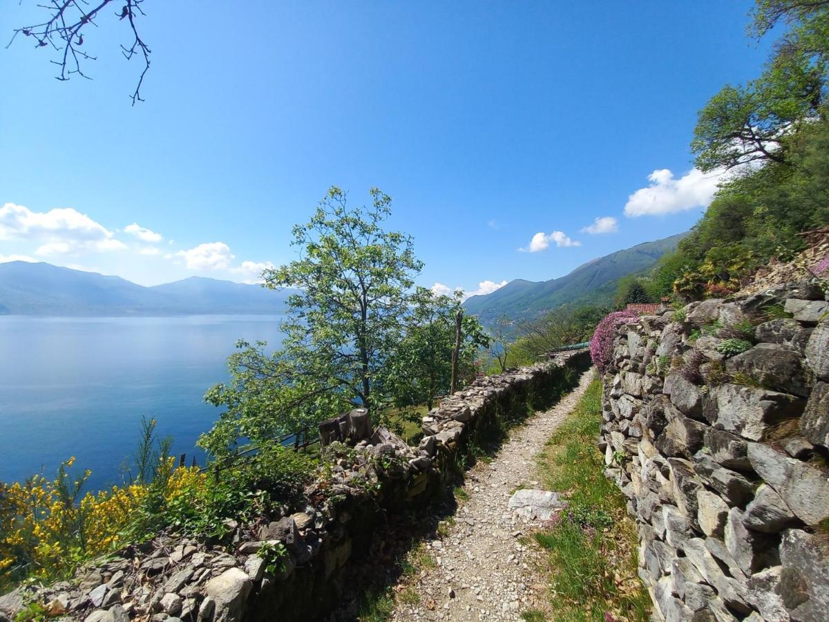Antica Casa Al Lago Oggebio Dış mekan fotoğraf