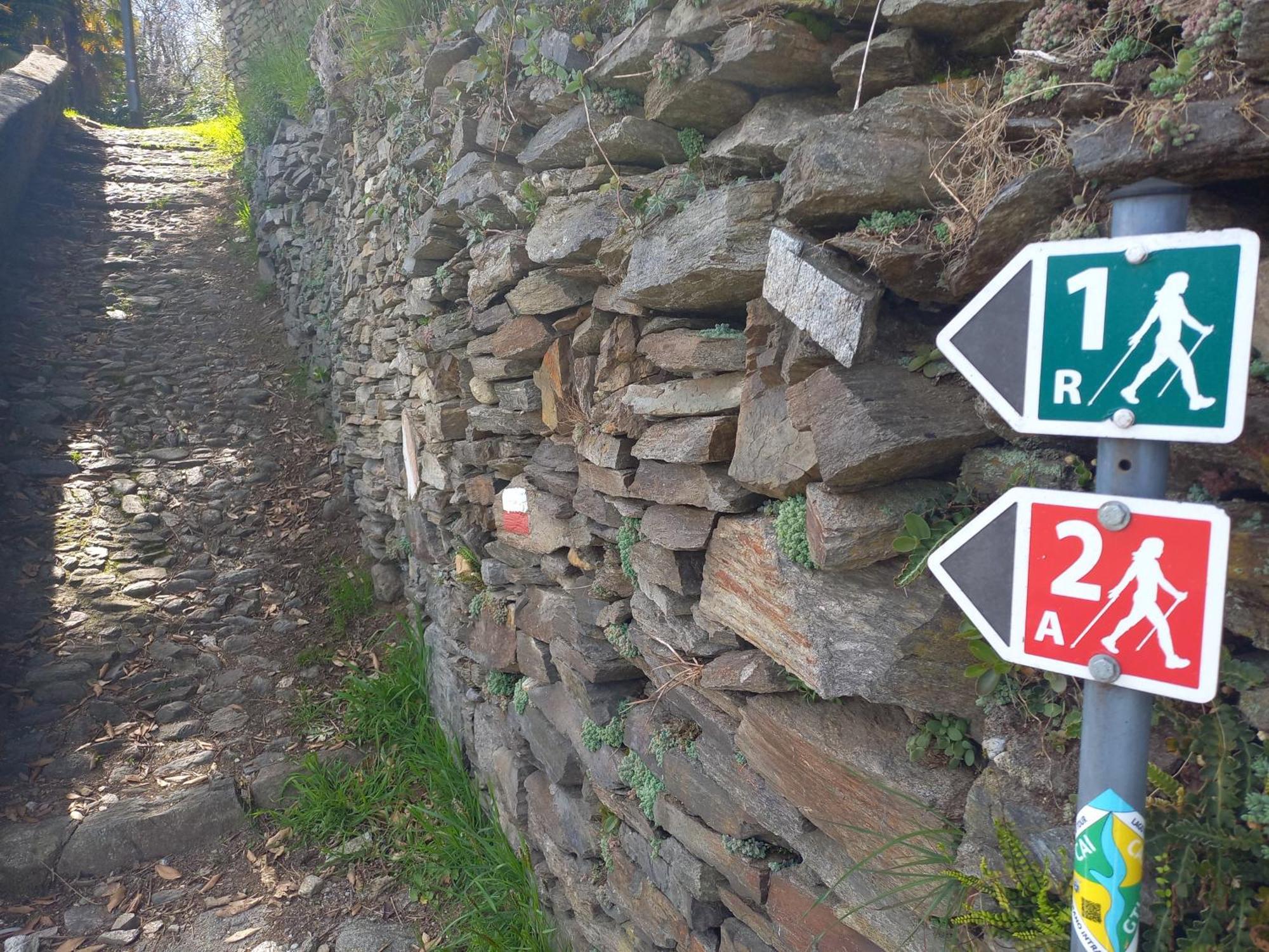 Antica Casa Al Lago Oggebio Dış mekan fotoğraf